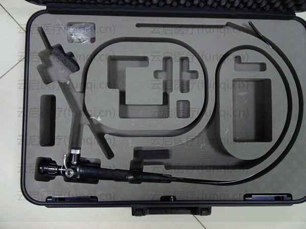 Pentax FB-15RBS纖維支氣管鏡，有黑斑，光束沒亮度