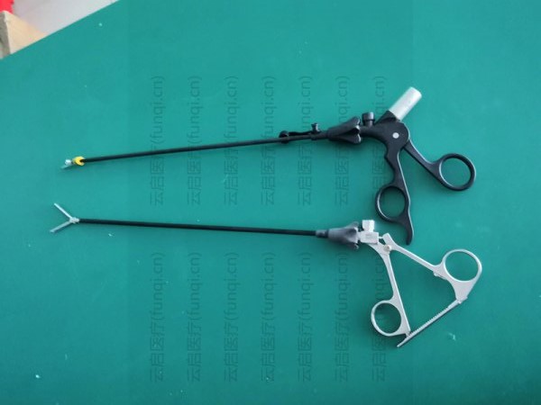 伊達 14053156 手術鉗 鉗頭錯位